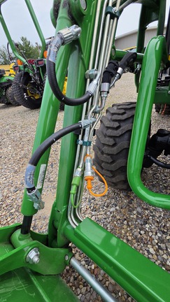 Photo of 2025 John Deere 2025R