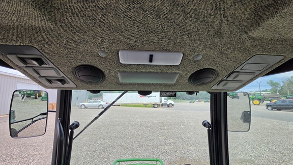 Photo of 2025 John Deere 2025R