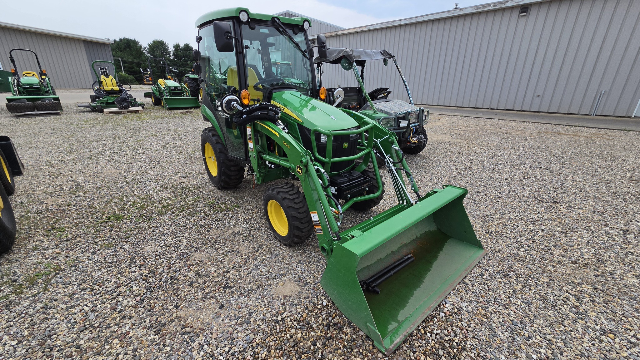 2025 John Deere 2025R