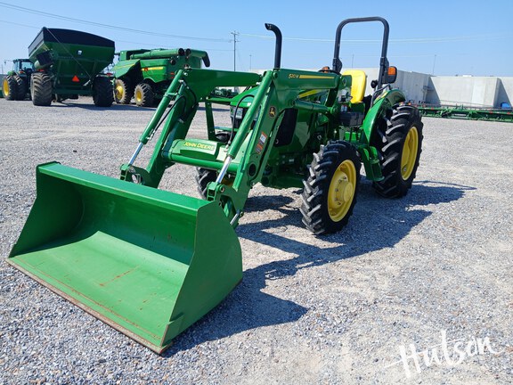 Photo of 2024 John Deere 5060E