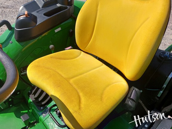 Photo of 2024 John Deere 5060E