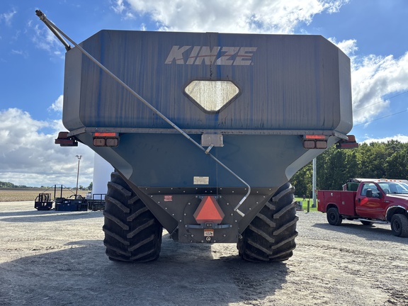 Used 2013 Kinze 1300 Grain Carts at Koenig Equipment in Anna, OH - Photo1