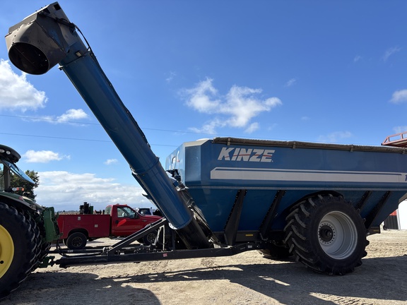 Used 2013 Kinze 1300 Grain Carts at Koenig Equipment in Anna, OH - Photo0