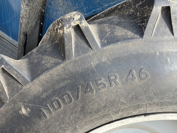 Used 2013 Kinze 1300 Grain Carts at Koenig Equipment in Anna, OH - Photo10