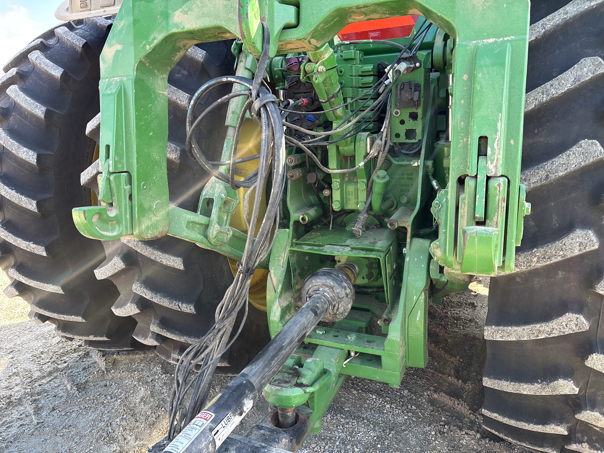 Used 2013 Kinze 1300 Grain Carts at Koenig Equipment in Anna, OH - PhotoXL13