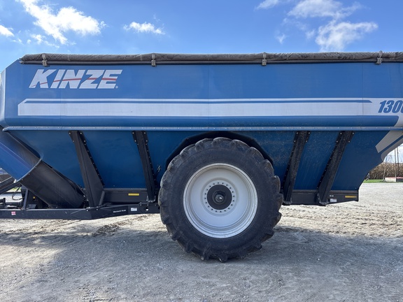 Used 2013 Kinze 1300 Grain Carts at Koenig Equipment in Anna, OH - Photo15