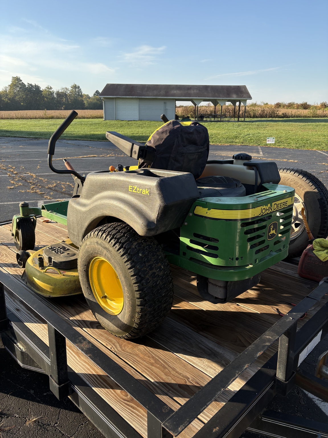 Used 2008 John Deere Z425 Zero Turn Mowers at Koenig Equipment in Franklin, IN - PhotoXL1