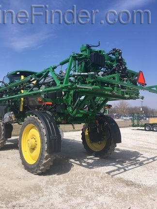 2015 John Deere R4038 Image 2