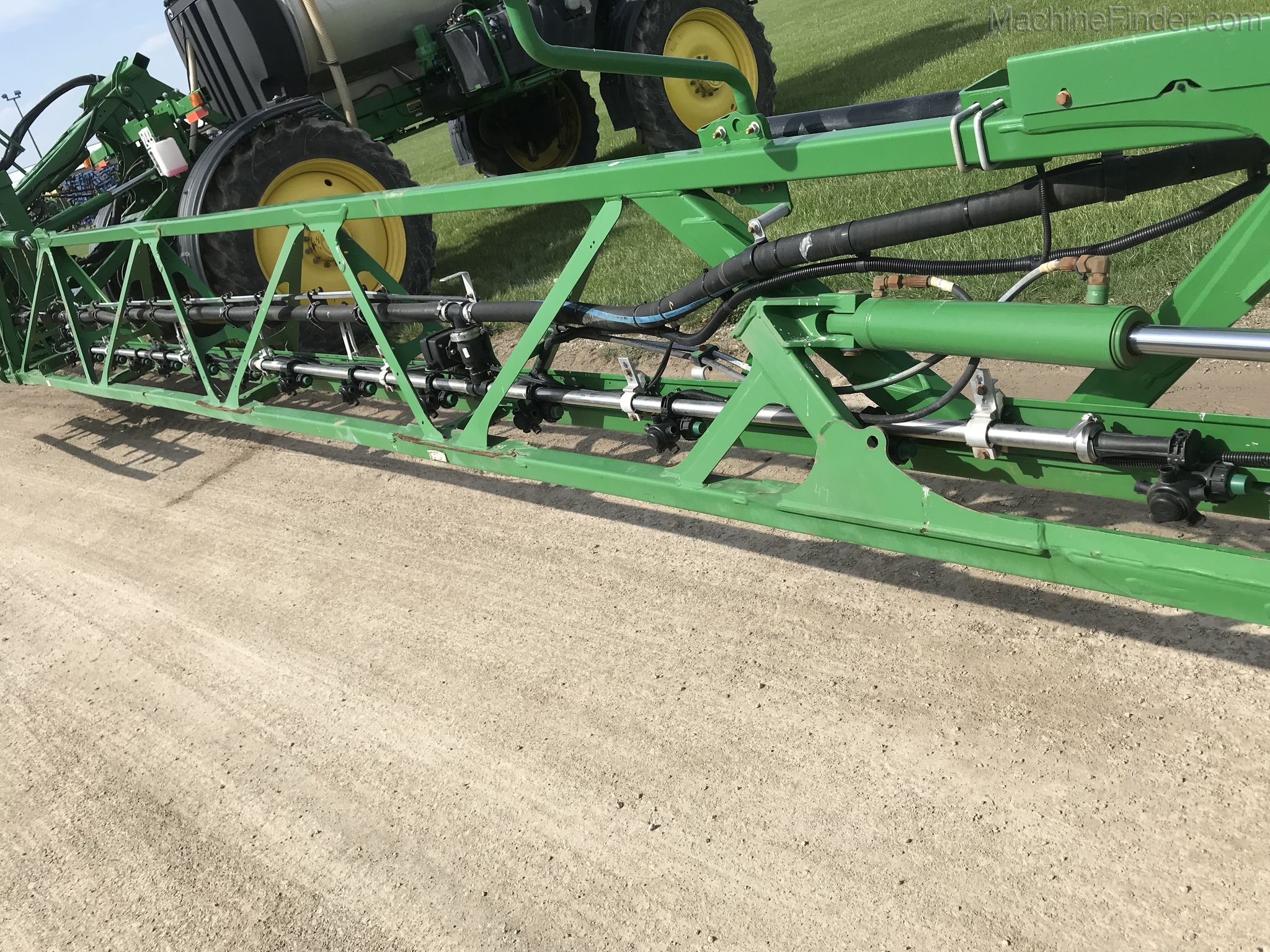 2015 John Deere R4038 Image 13