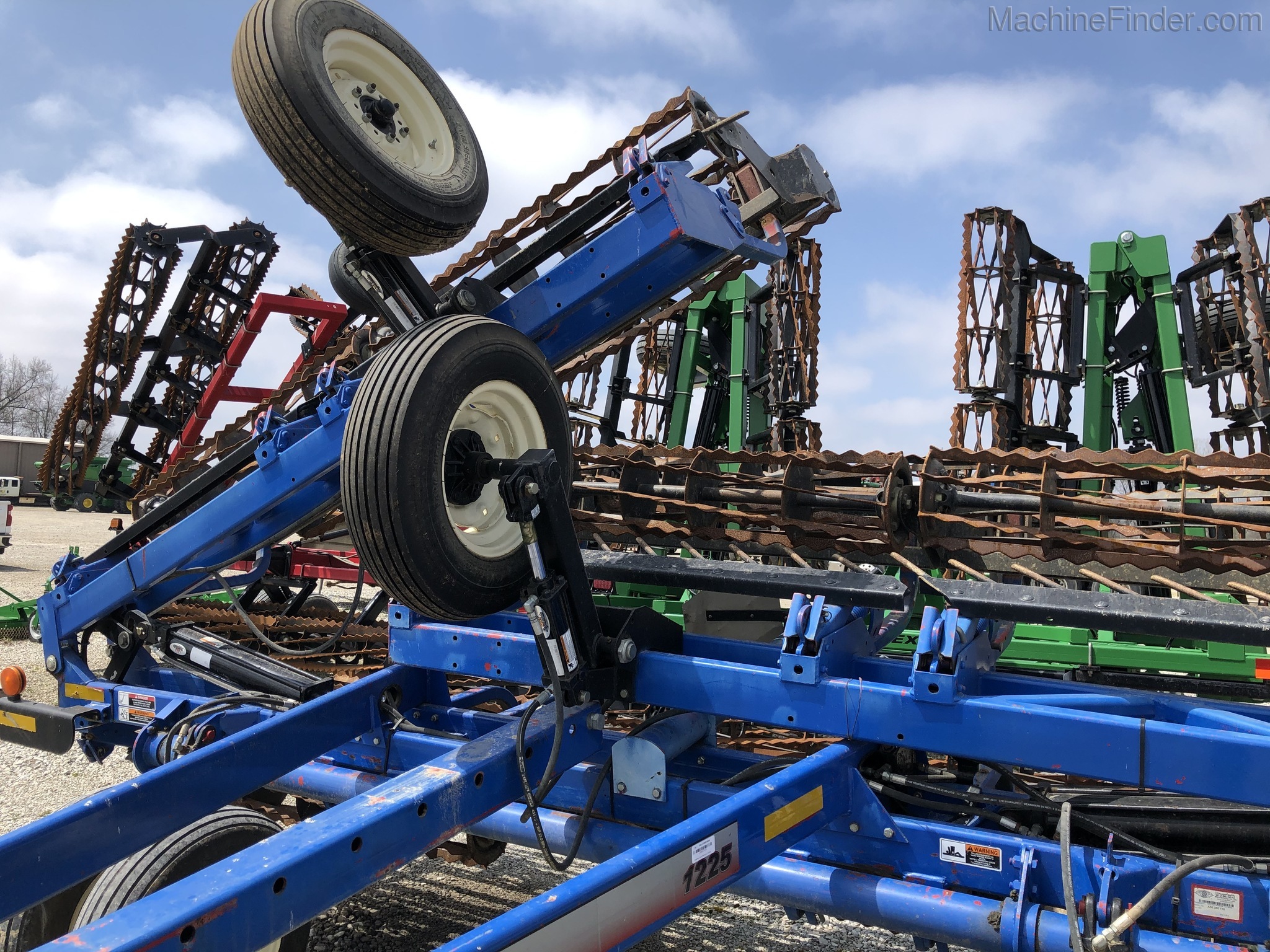 2012 Unverferth 1225-35 Image 4