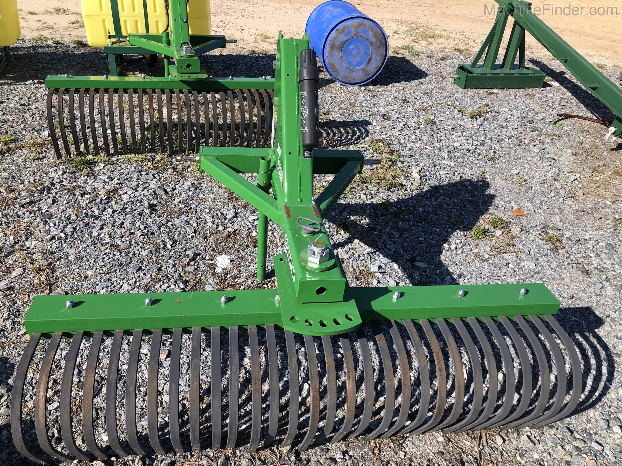 2000 John Deere LR5060 Image 2