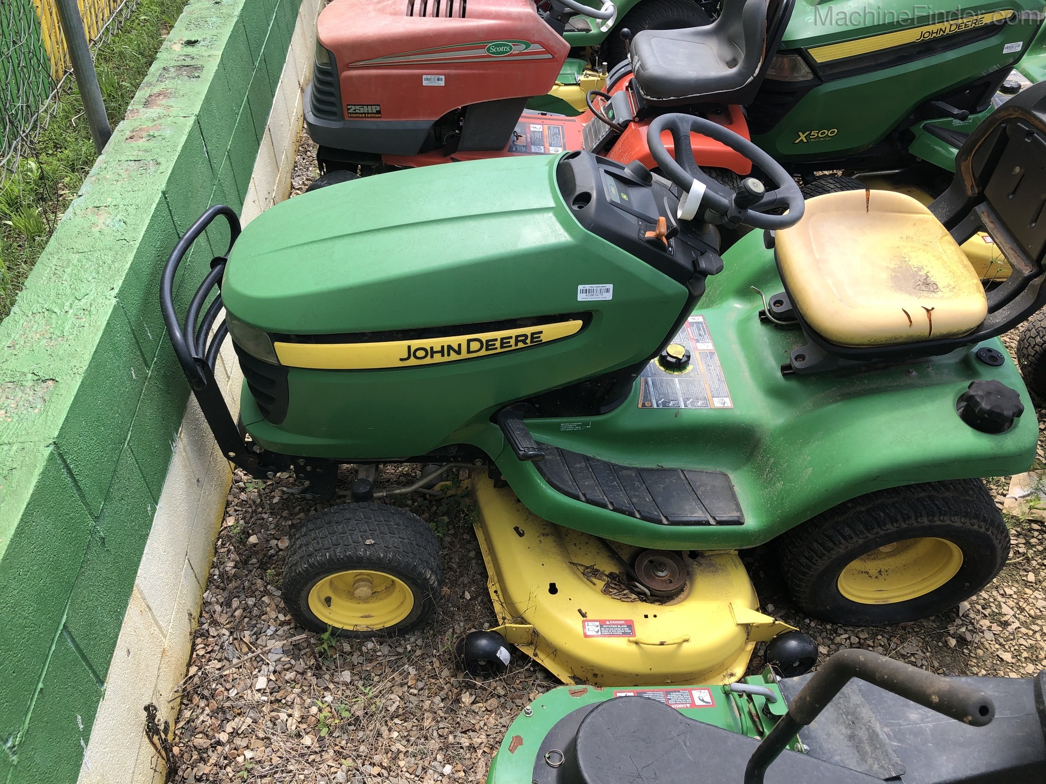 2007 John Deere X320 Image 1