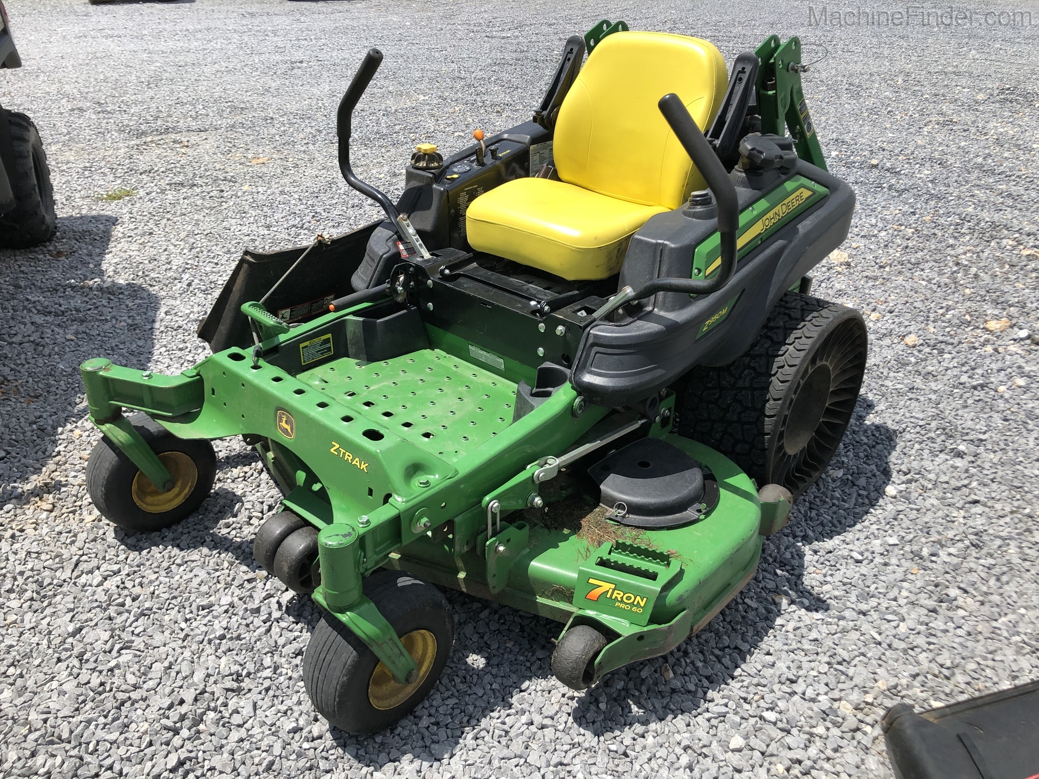 2018 John Deere Z950M Image 2