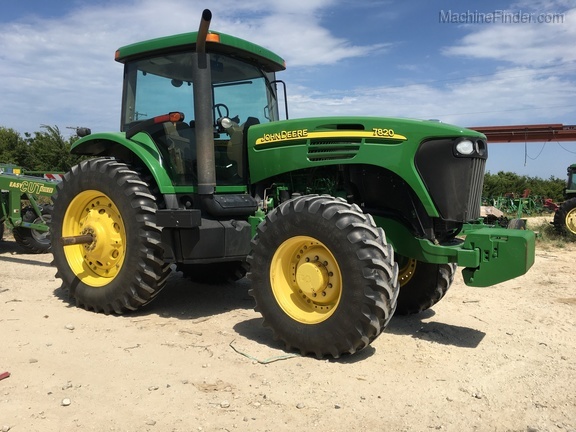 2003 John Deere 7820 Image 3