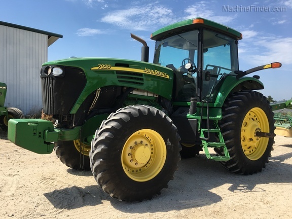 2003 John Deere 7820 Image 1