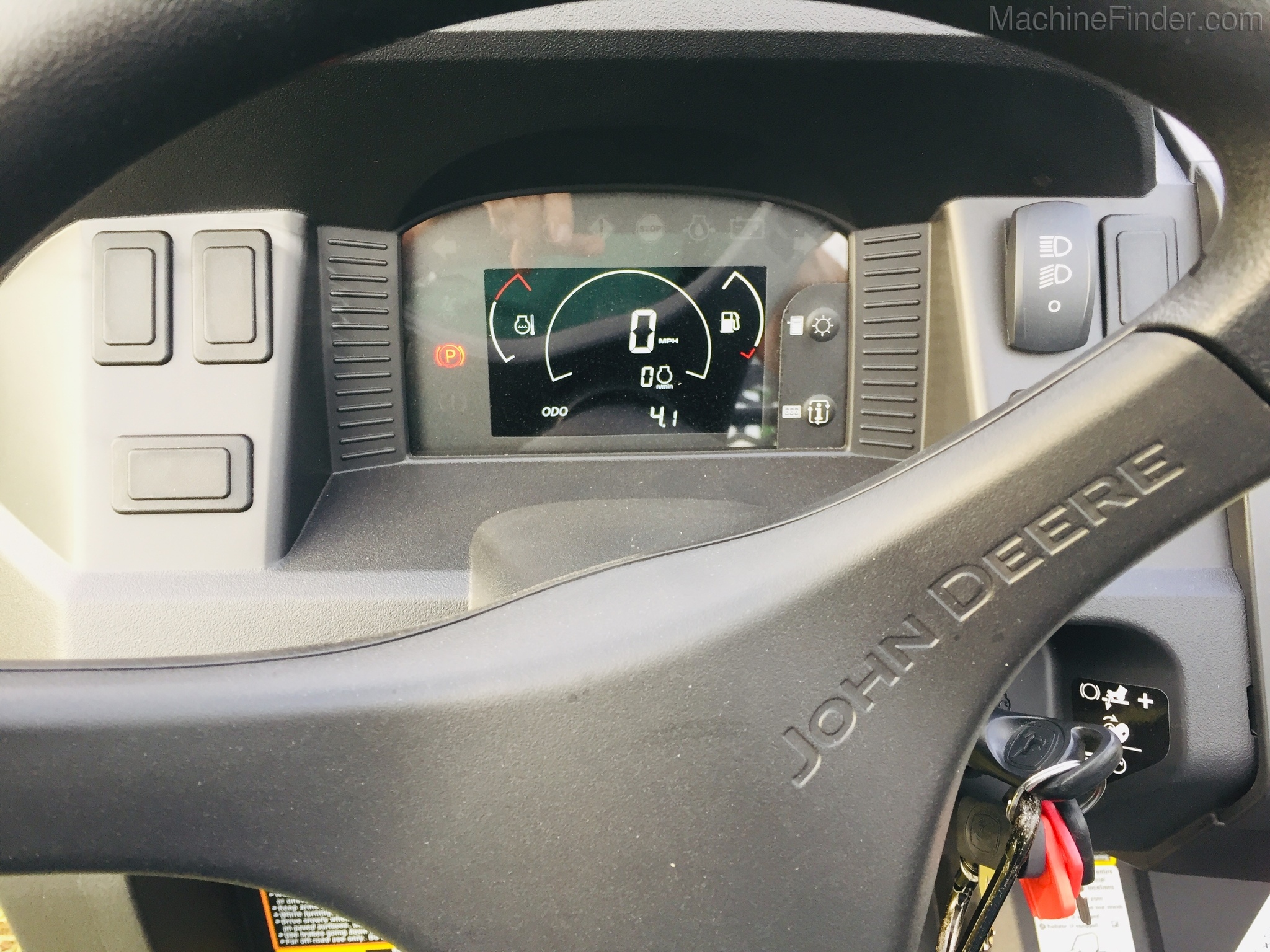 2021 John Deere 590MS4 Image 10