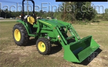 2020 John Deere 4044M Image 2