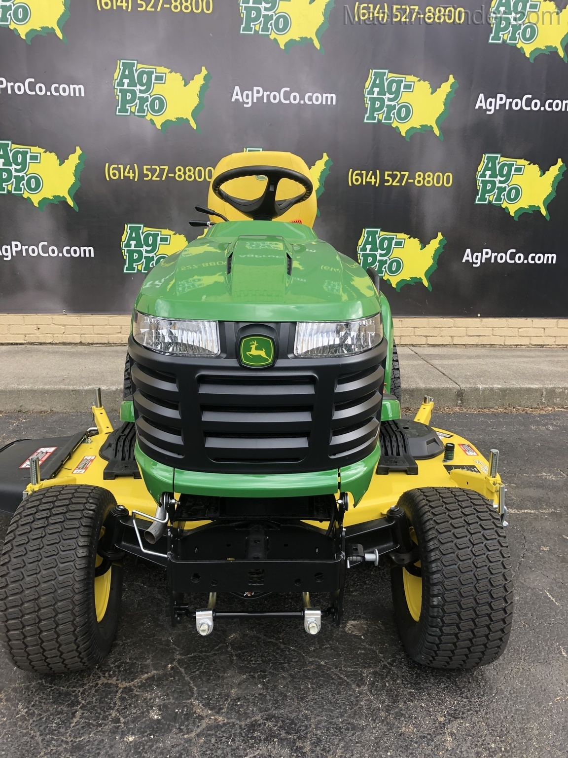 2020 John Deere X730 Image 2