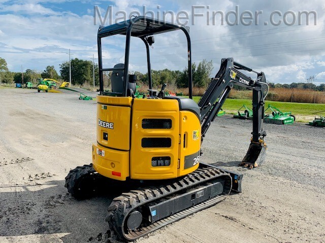 2020 John Deere 26G Image 4