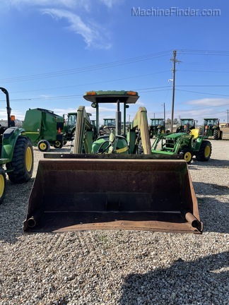 1982 John Deere 2440 Image 2