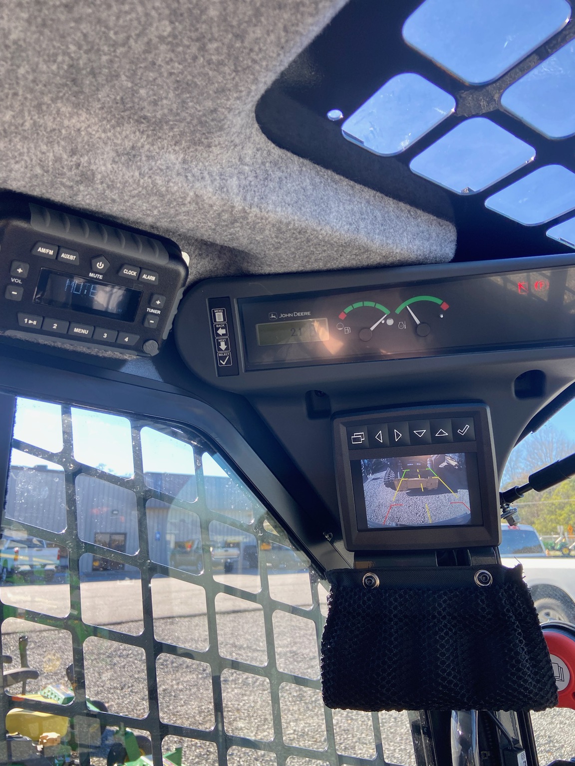 2025 John Deere 324G Image 8