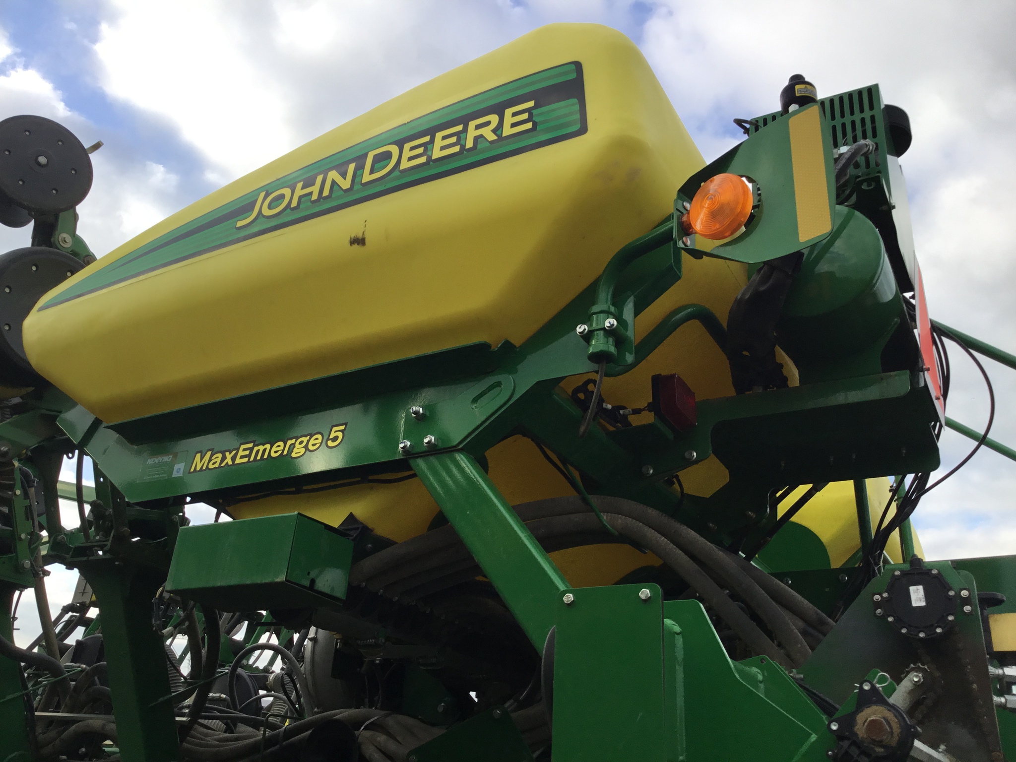 2016 John Deere 1795 Image 5