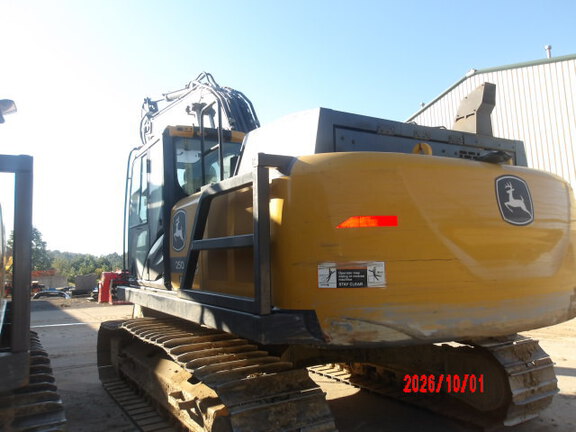 2023 John Deere 250 P-Tier