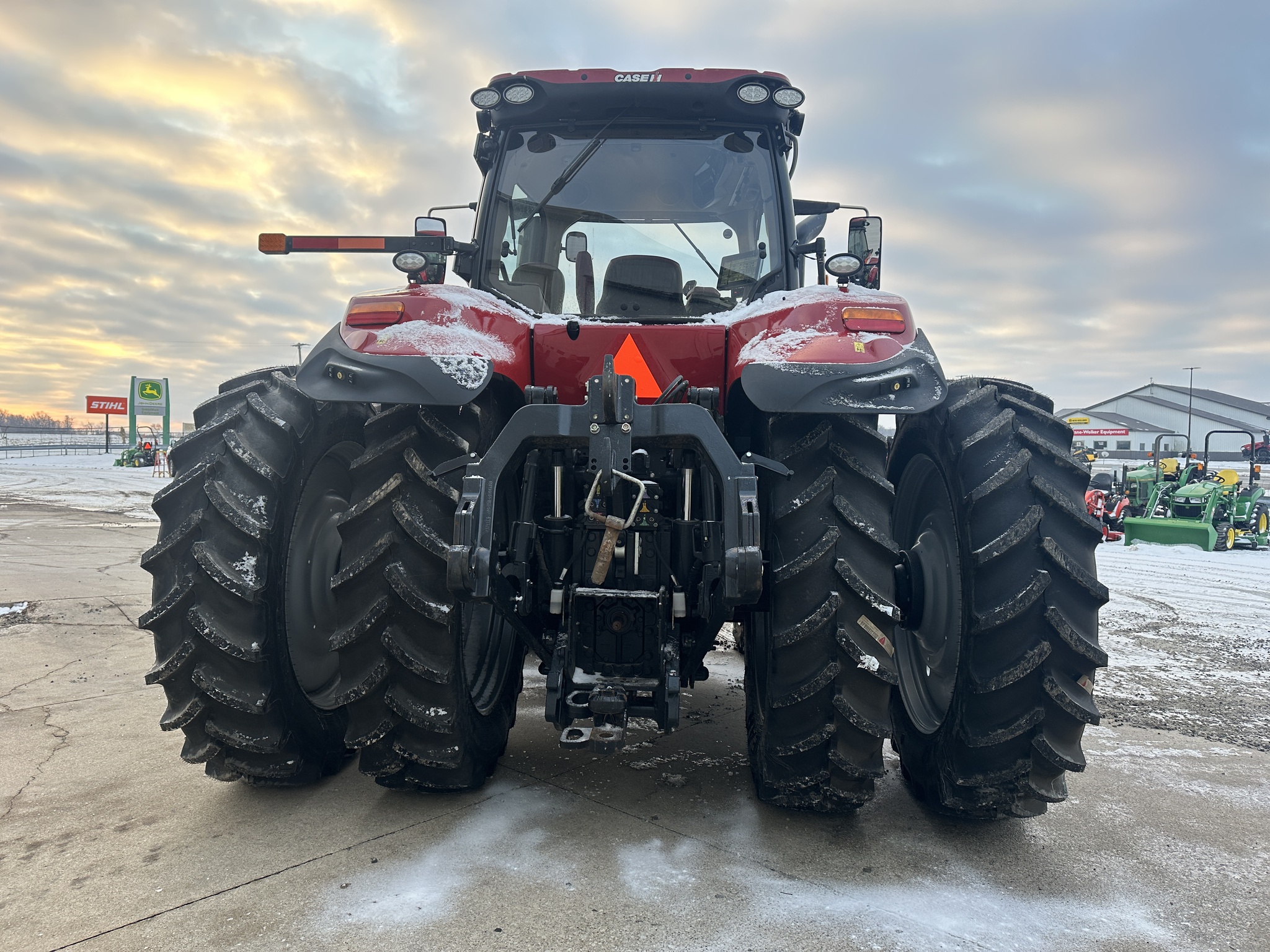 2022 Case IH Magnum 340 AFS Image 5