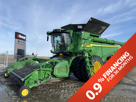 Photo of a 2023 John Deere X9 1000