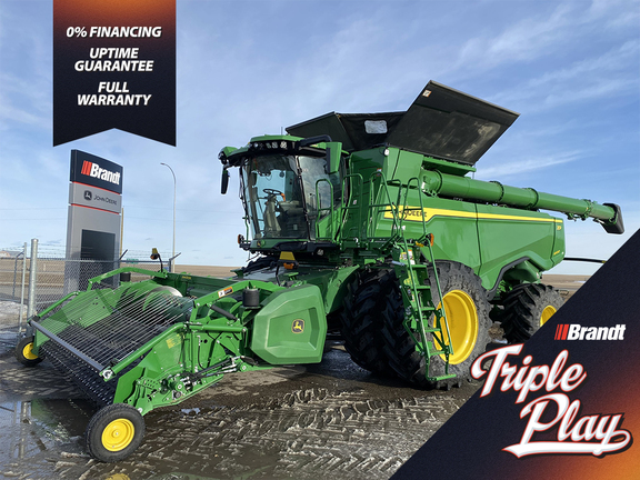 Photo of a 2023 John Deere X9 1000