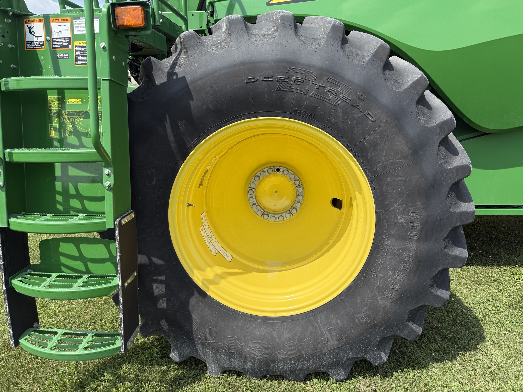 2021 John Deere S790 Image 10