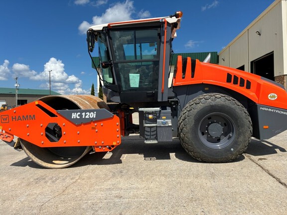 2024 Hamm HC120I