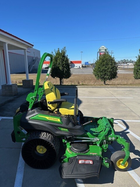 2023 John Deere Z930M 54 Image 3