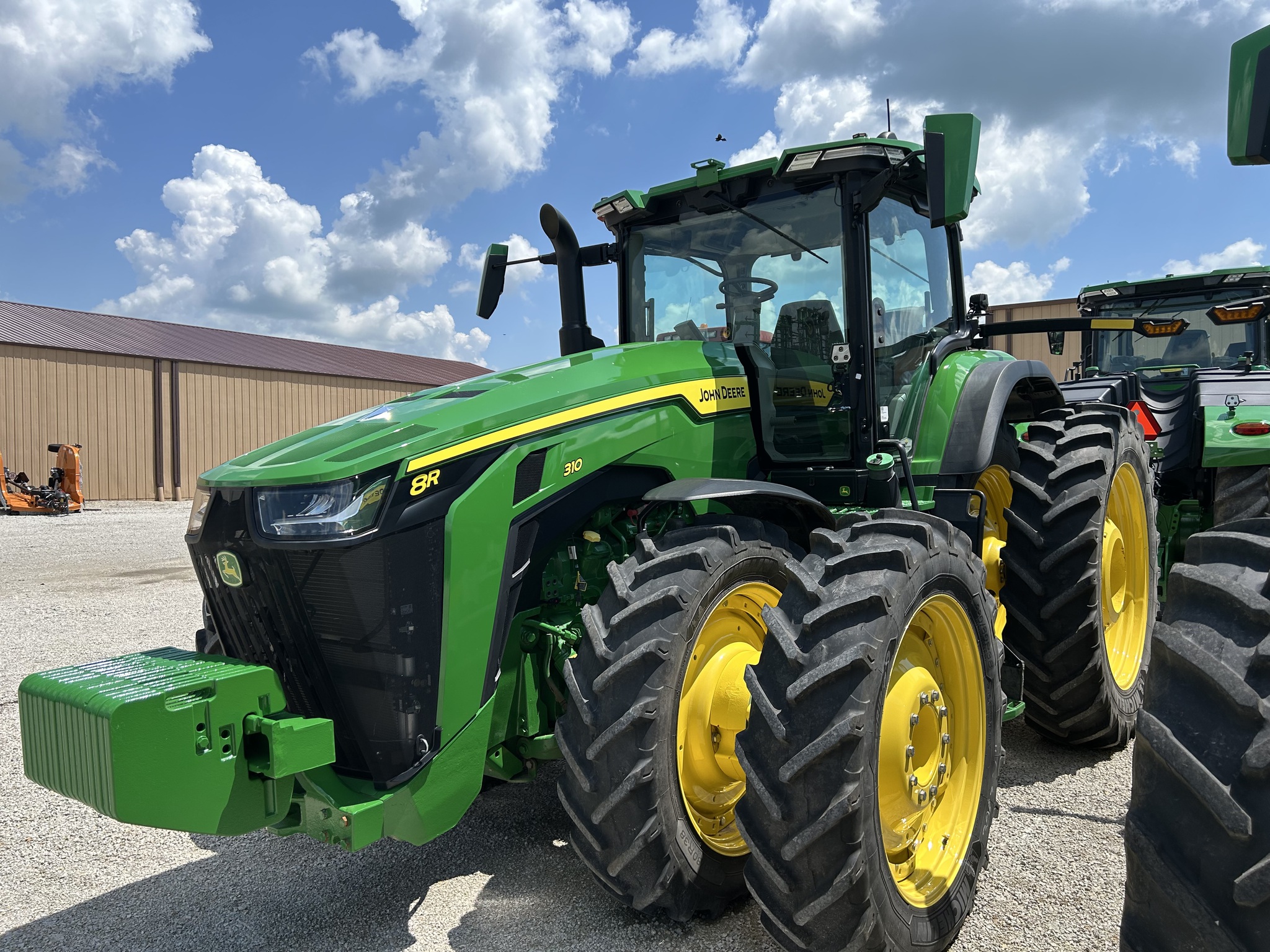  2023 John Deere 8R 310 at Heritage Tractor in Lexington, IL