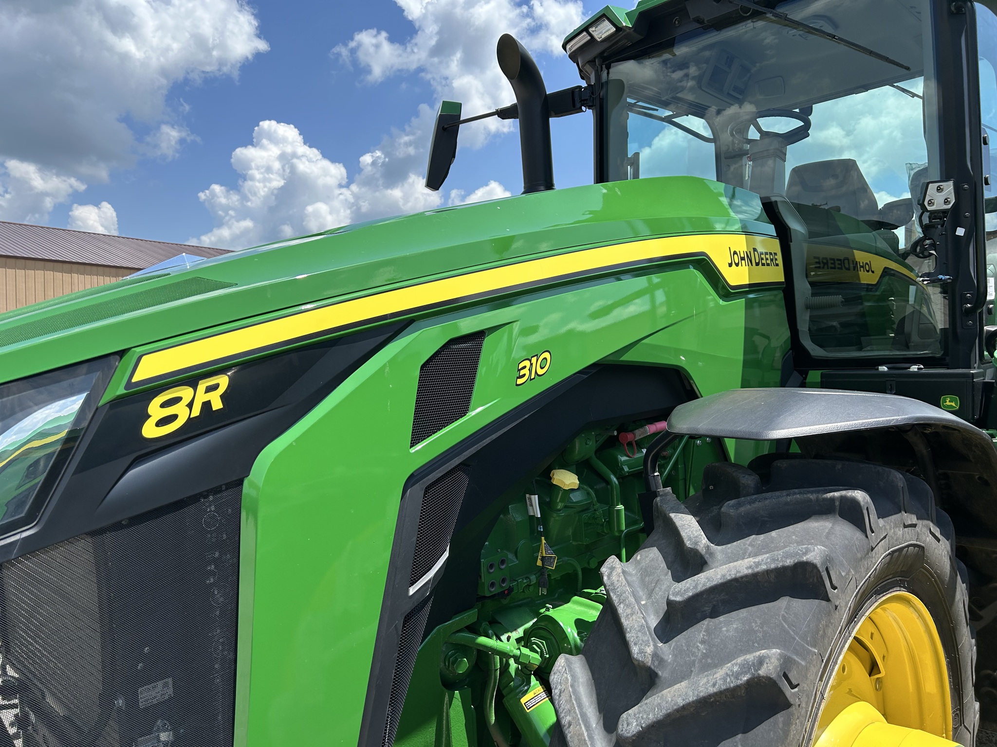  2023 John Deere 8R 310 at Heritage Tractor in Lexington, IL