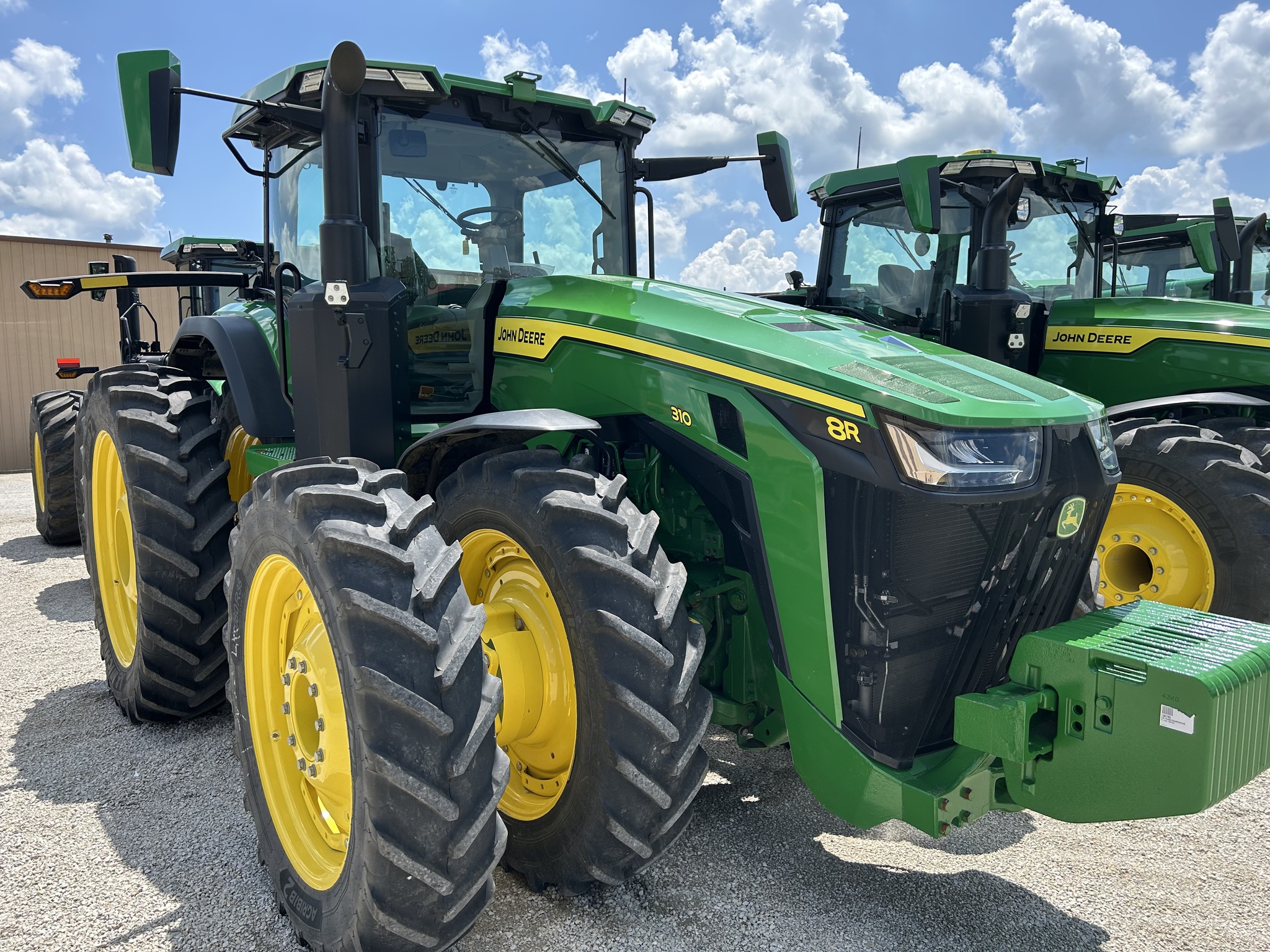  2023 John Deere 8R 310 at Heritage Tractor in Lexington, IL
