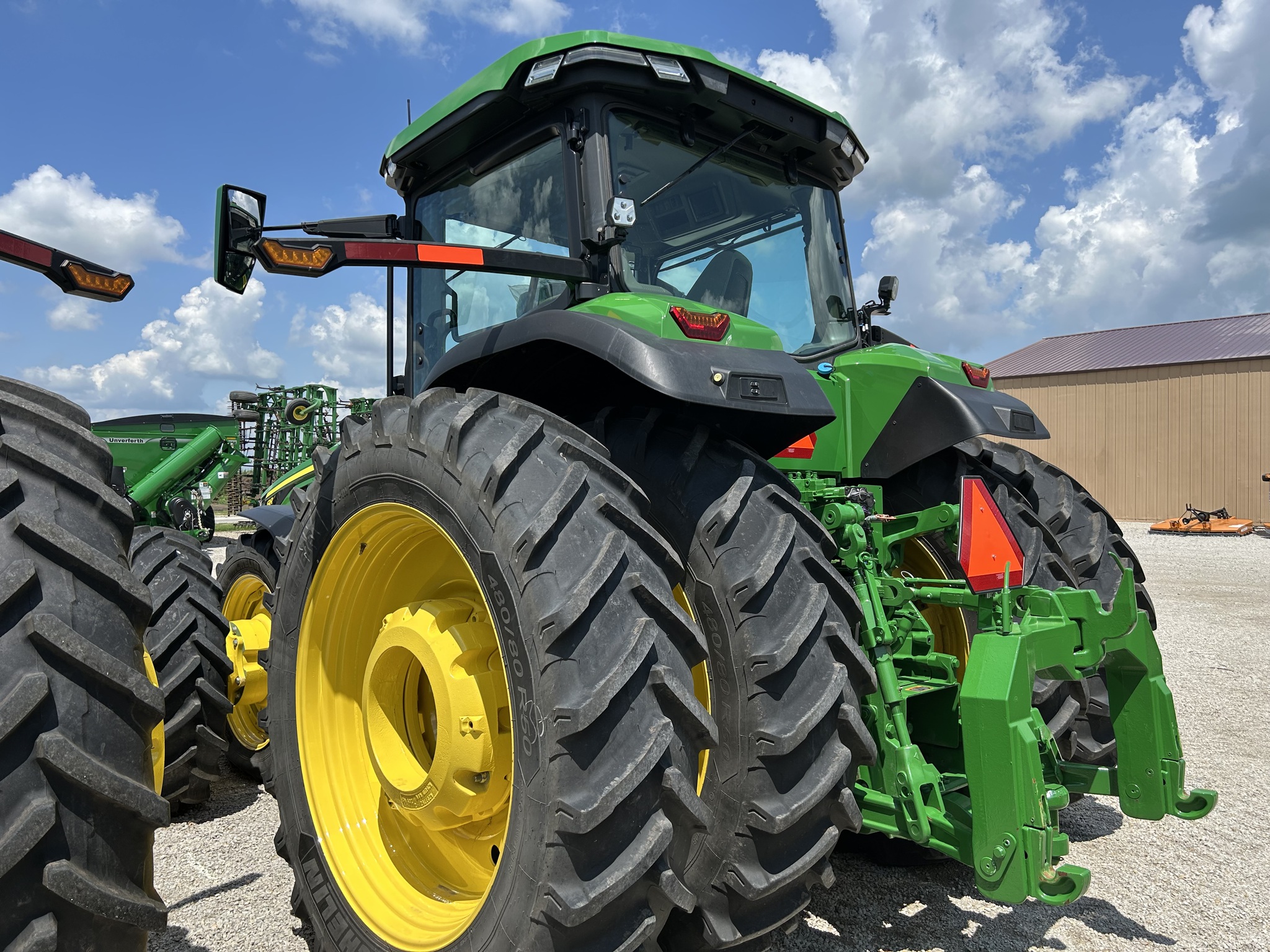  2023 John Deere 8R 310 at Heritage Tractor in Lexington, IL