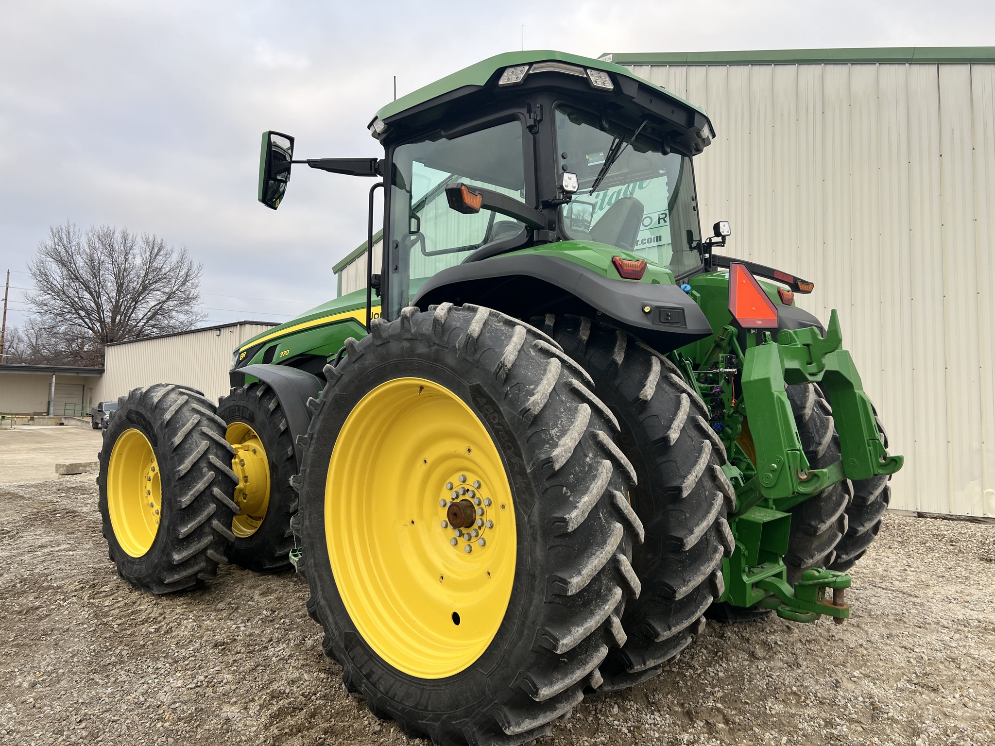  2021 John Deere 8R 370 at Heritage Tractor in Baldwin City, KS