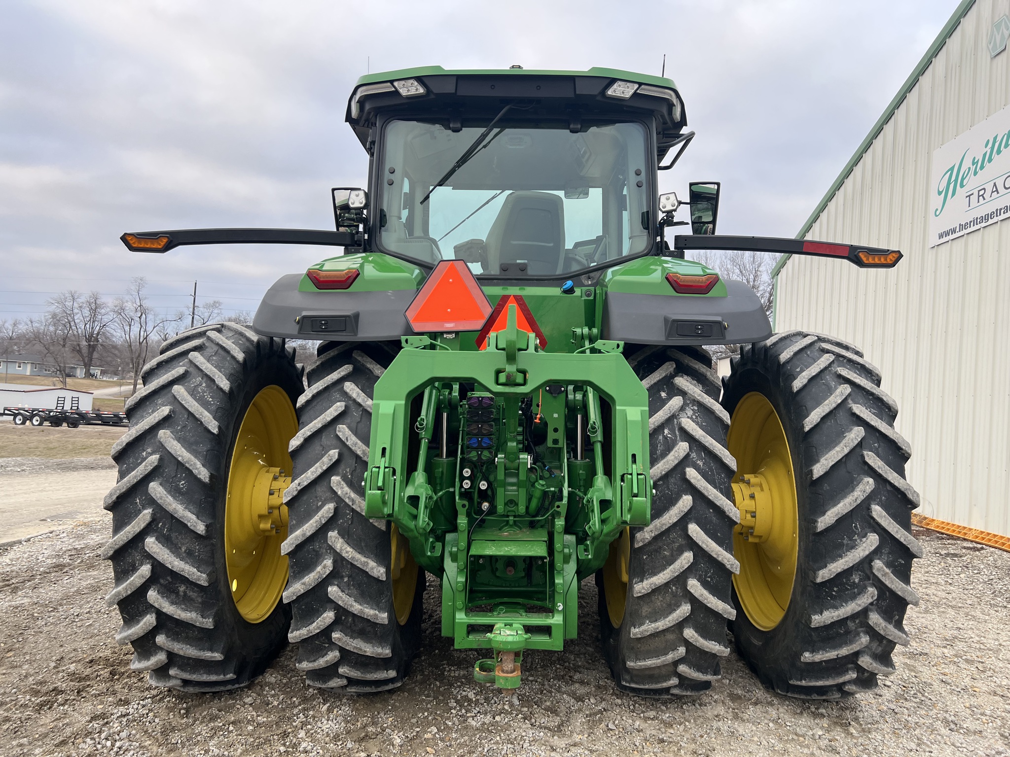  2021 John Deere 8R 370 at Heritage Tractor in Baldwin City, KS