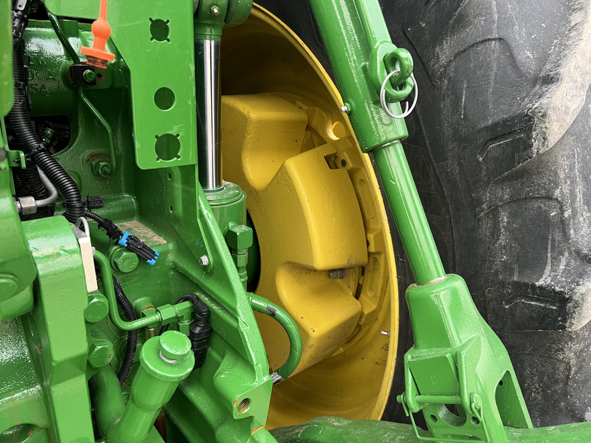  2021 John Deere 8R 370 at Heritage Tractor in Baldwin City, KS