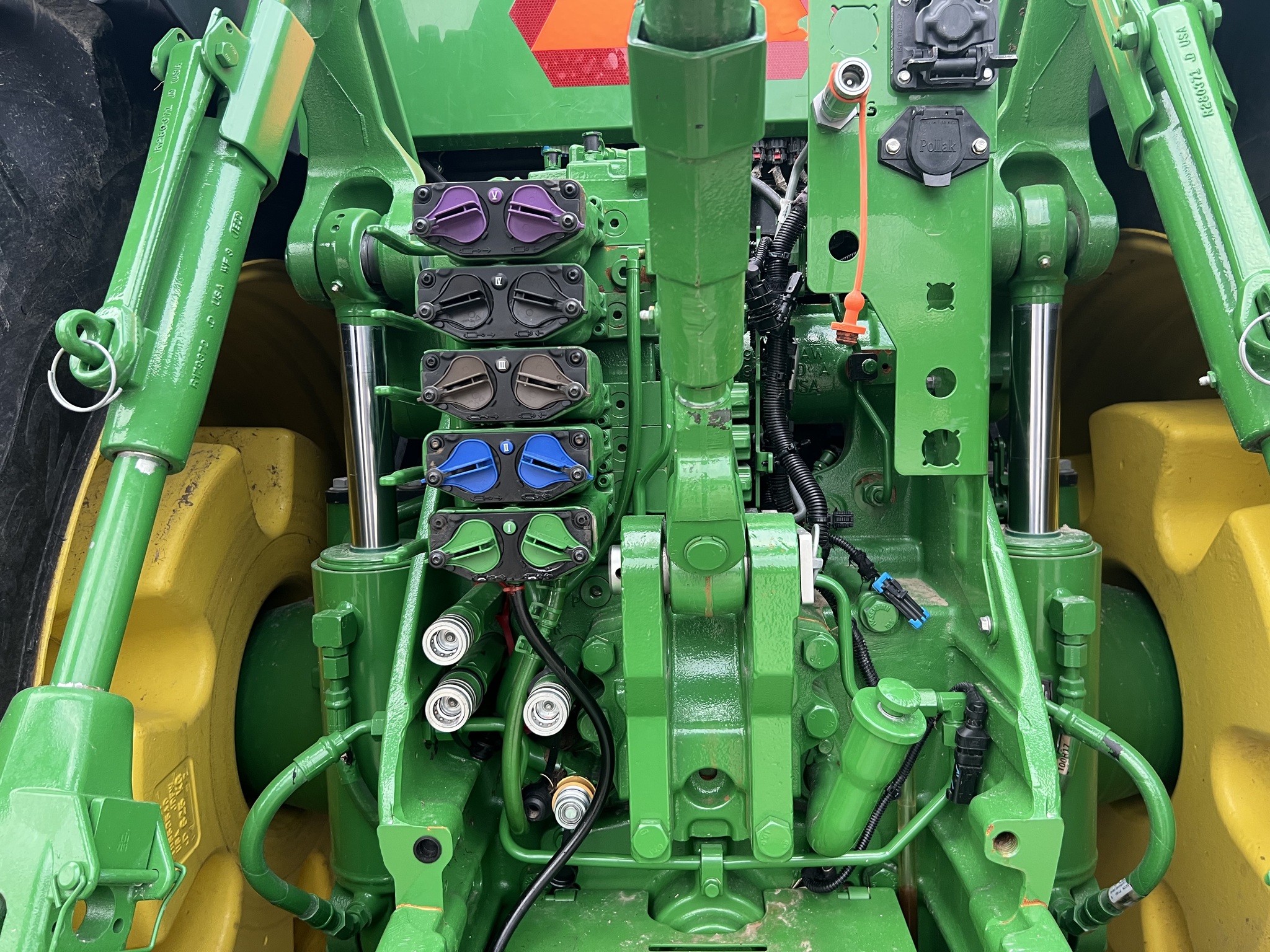  2021 John Deere 8R 370 at Heritage Tractor in Baldwin City, KS
