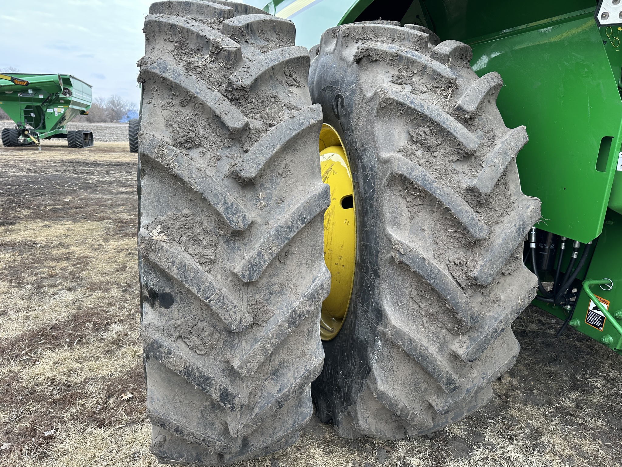  2024 John Deere S780 at Heritage Tractor in Monmouth, IL