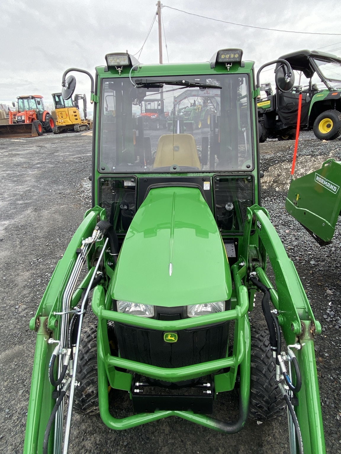 2021 John Deere 1025R Image 7