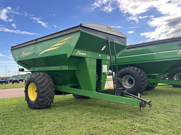 2008 Demco 850 Used Equipment