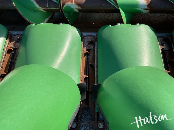 Photo of 2018 John Deere 712FC
