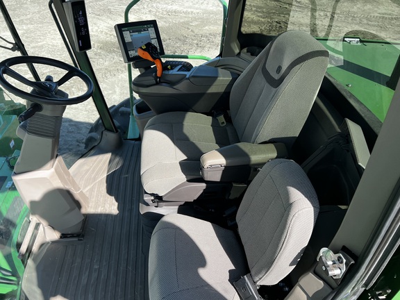 2023 John Deere W235 - Photo36