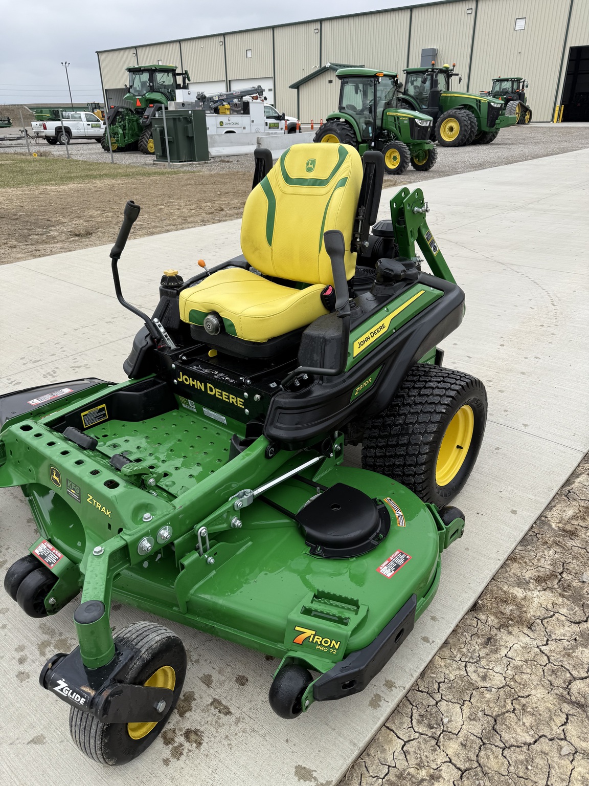 2023 John Deere Z970R Image 12