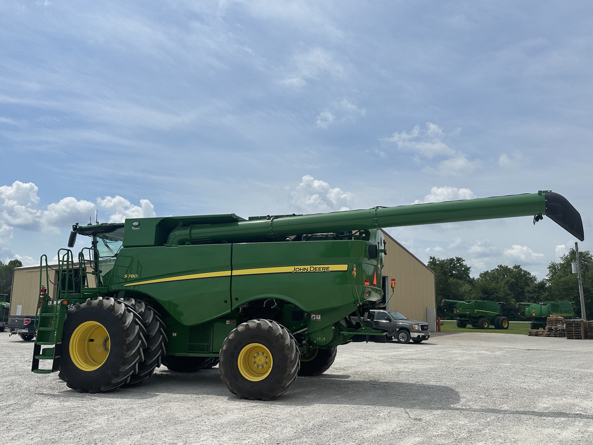 2024 John Deere S780 Image 7