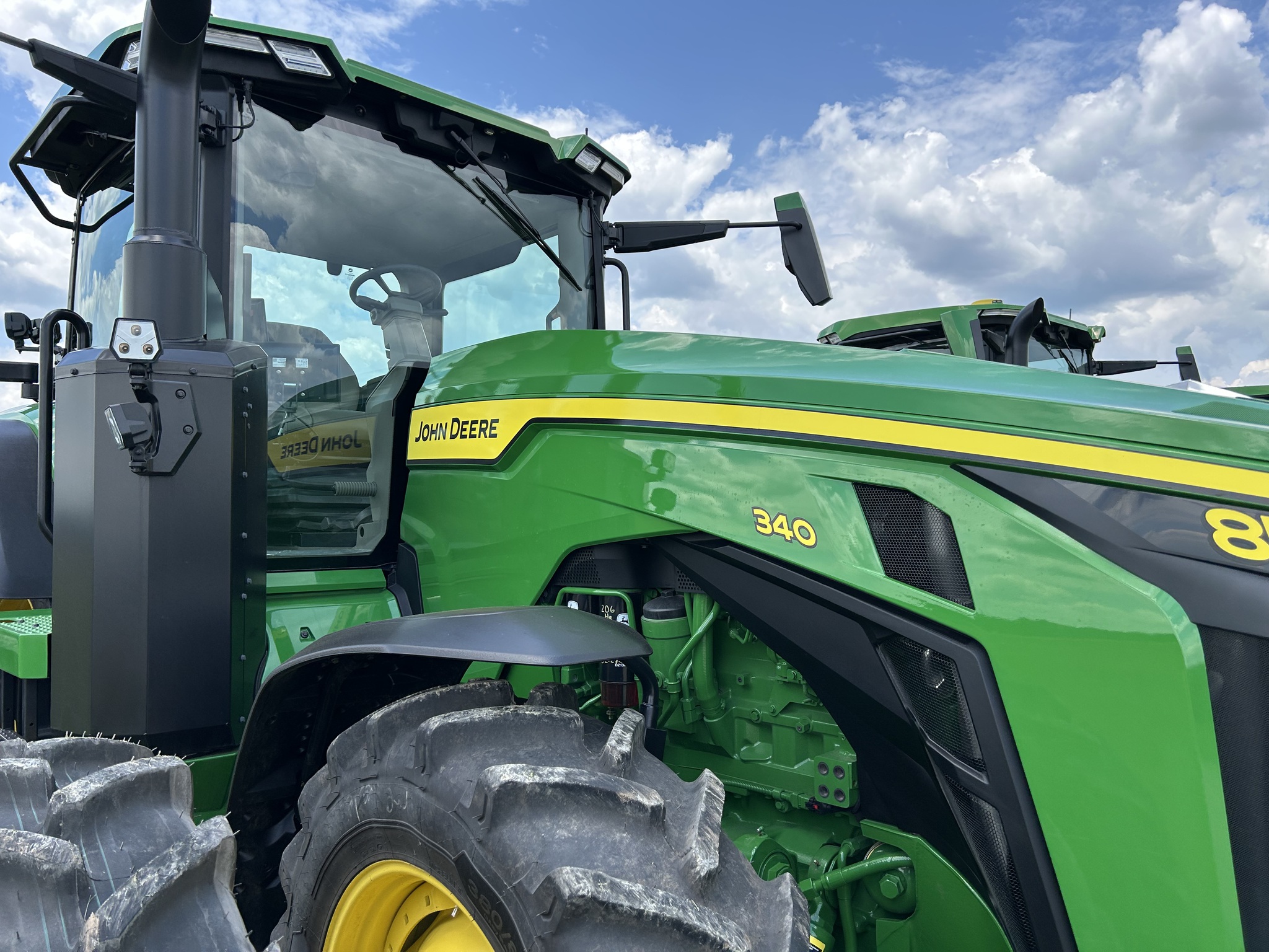  2024 John Deere 8R 340 at Heritage Tractor in Lacon, IL
