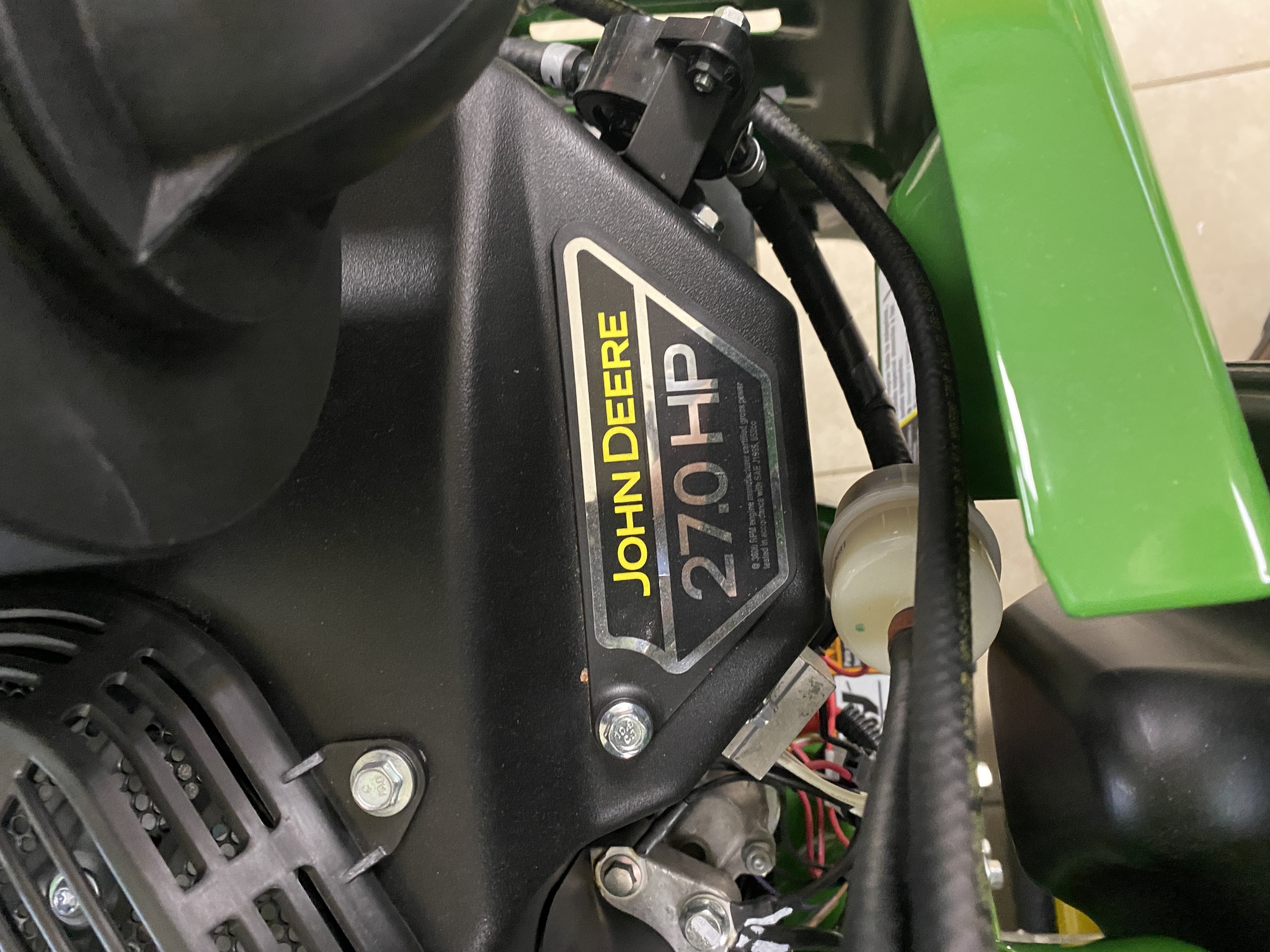 2023 John Deere Z920M Image 10